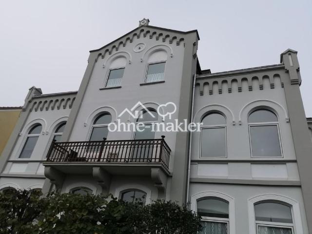 Handwerker aufgepasst: Fabrikanten Villa Hameln – Repräsentative 181 m² Altbauwohnung im EG