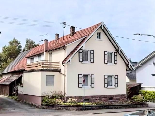 Handwerkertraum in Haueneberstein: Charmantes Einfamilienhaus
