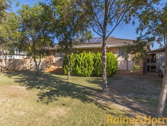 Handy Narromine Location