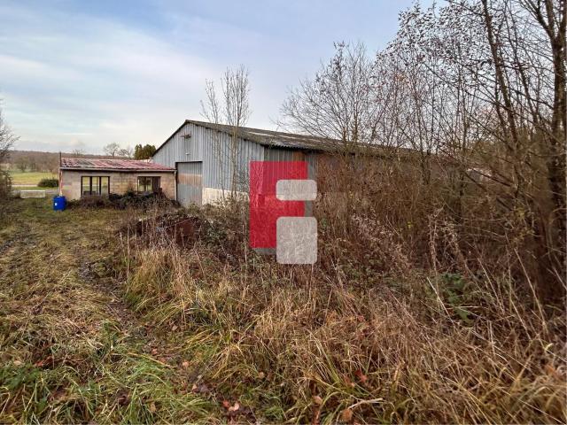 Hangar avec dépendance, secteur Vendeuvre sur Barse
