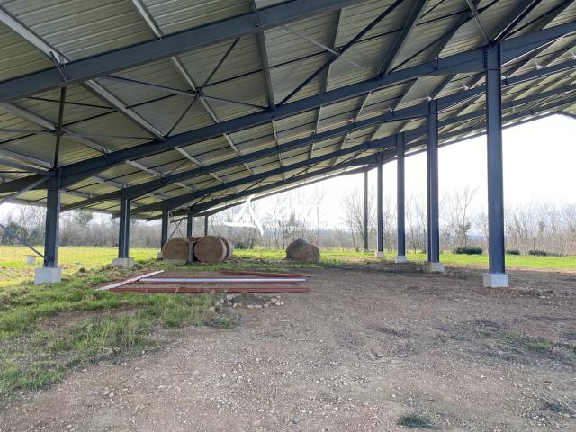 Hangars agricoles en Nord Isère 0m² Satolas et Bonce