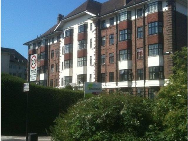 Hanger Lane, London W5, Studio to rent, £1,400 pcm | PrimeLocation