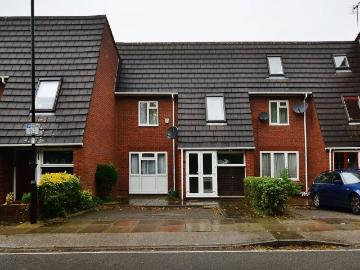 Hanger View Way, Ealing, London W3, 3 bed property to rent, £2,950 pcm | PrimeLocation