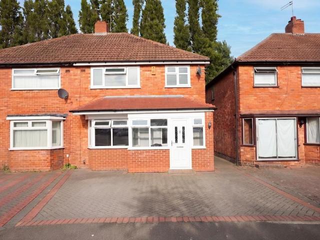 Hangleton Drive, Birmingham B11 3 bed semi detached house to rent £1,400 pcm £323 pw