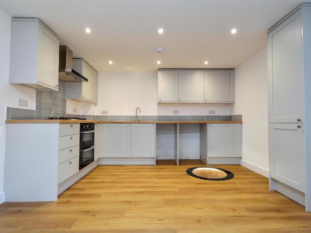 Hankham Hall Road, Hankham, Westham BN24, 2 bed flat to rent, £1,400 pcm | PrimeLocation
