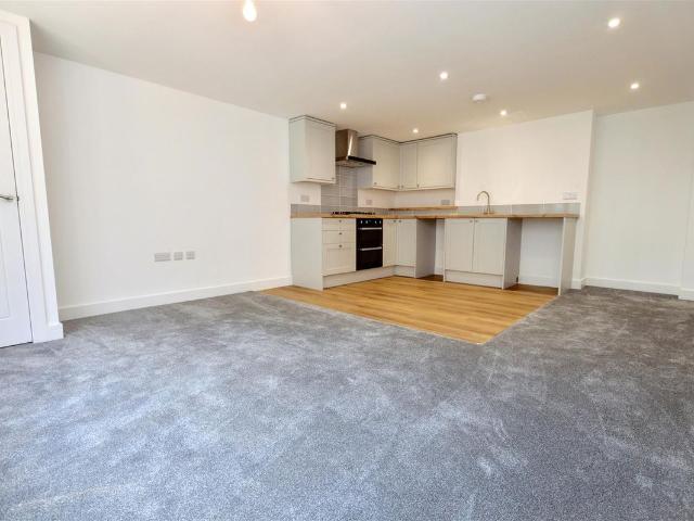 Hankham Hall Road, Hankham, Westham BN24, 2 bed flat to rent, £1,300 pcm | PrimeLocation