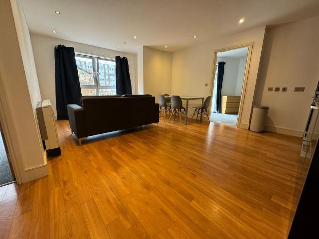 Hanley Street, Nottingham, Nottinghamshire NG1, 2 bed flat to rent, £1,250 pcm | PrimeLocation