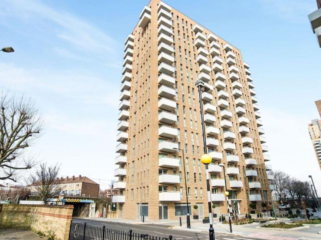 Hannaford Walk, London E3, 1 bed flat to rent, £2,015 pcm | PrimeLocation