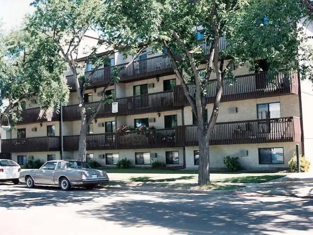 Hanover Court Apartments