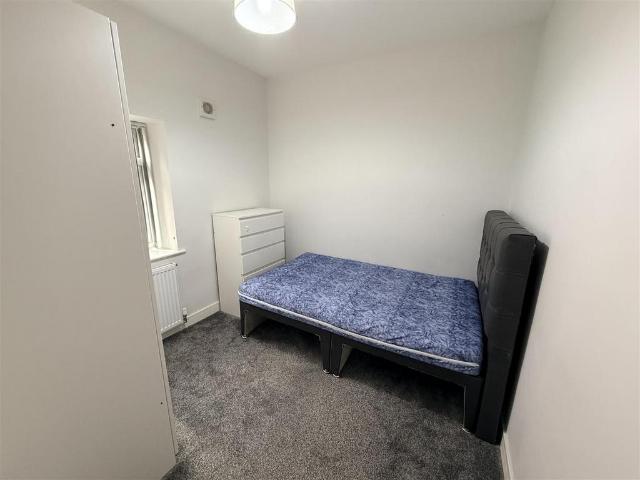 Hanover Street, Bolton 1 bed house to rent £825 pcm £190 pw