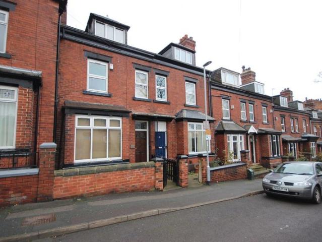 Hanover Square, Hyde Park, Leeds, West Yorkshire LS3, 5 bed terraced house to rent, £2,427 pcm | PrimeLocation