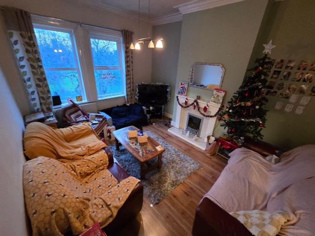 Hanover Square, Hyde Park LS3, 4 bed shared accommodation to rent, £1,981 pcm | PrimeLocation