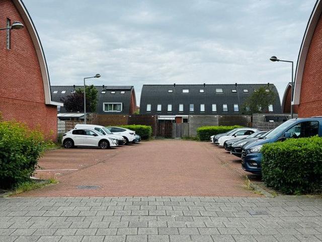 Hans Larivelaan 26