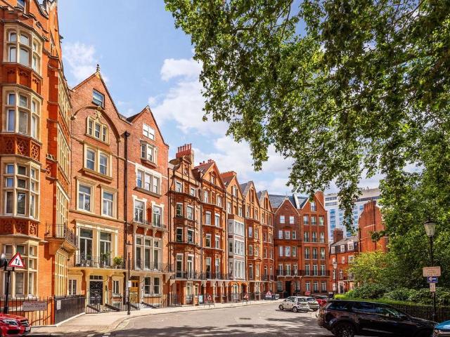 Hans Place, Knightsbridge, London, SW1X 1 bed flat to rent £4,225 pcm £975 pw