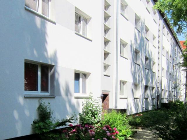 Hans Porner Str. 32, 2 L Gut geschnittene 3 Zimmer Wohnung mit Tageslichtbad