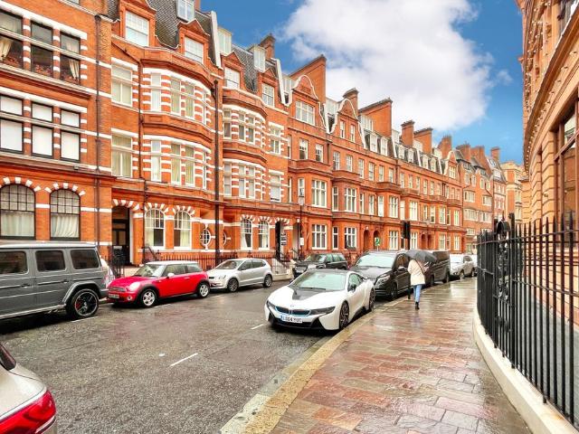 Hans Road, London SW3, 2 bed flat to rent, £4,767 pcm | PrimeLocation