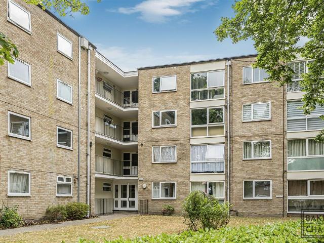 Hansart Way, The Ridgeway, Enfield EN2, 1 bed flat to rent, £1,450 pcm | PrimeLocation