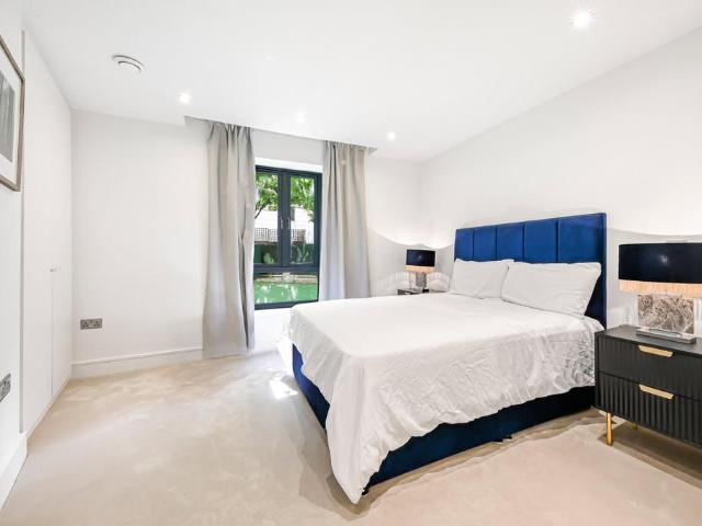 Hansel Road, London, NW6 3 bed apartment to rent £5,265 pcm £1,215 pw