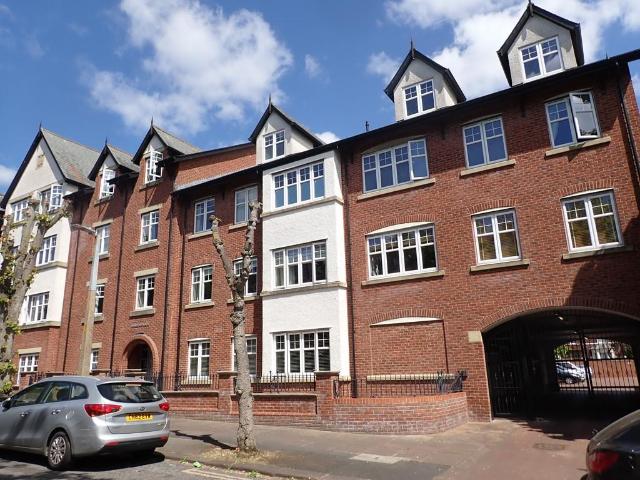 Hanson Place, Warwick Square, Carlisle 2 bed apartment to rent £795 pcm £183 pw