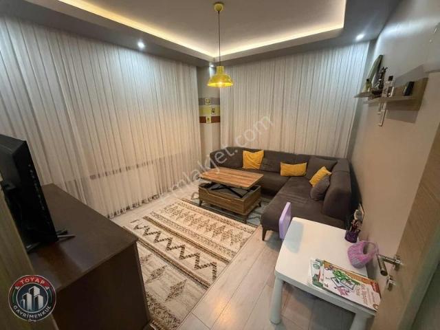 Habipler Mahallesinde 2+1 65m2 5 Yıllık Yüksek Giriş