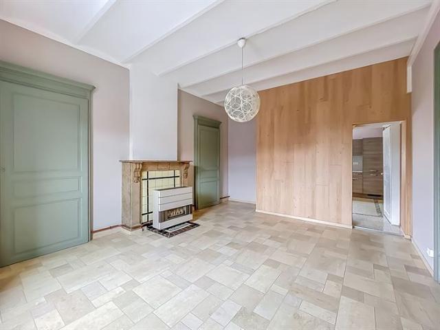 habitation à ESTINNES AU MONT 7120