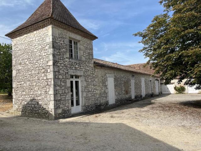 Habitation et exploitation viticole