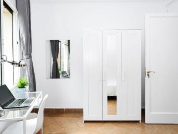 Clot, Ronda Litoral, Barcelona, Cataluña, Cataluña