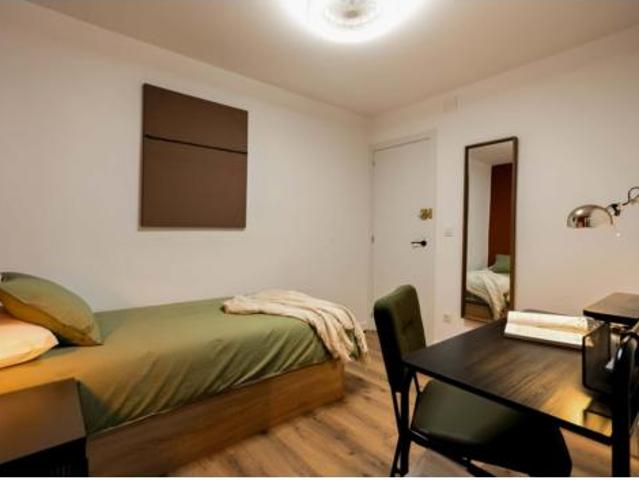 Habitación Alquiler Sabadell, Eixample Sant Oleguer