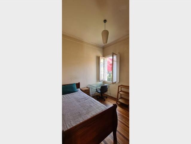 Habitación amoblada en un entorno amable, limpio y responsable