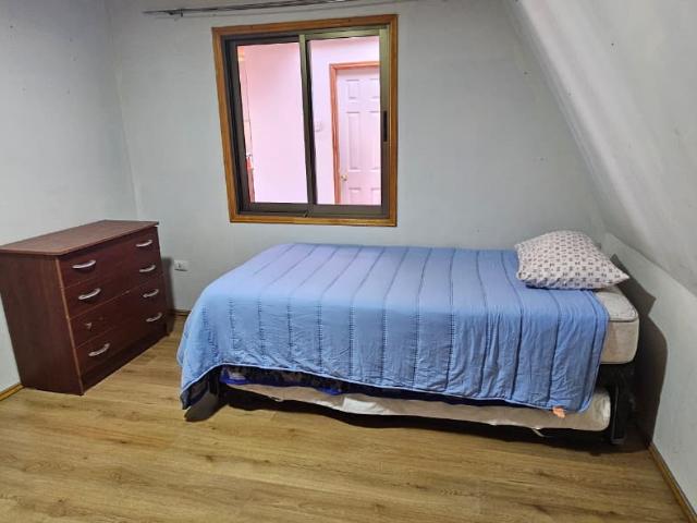 Habitación Amplia, Cómoda y Muy Bien Iluminada