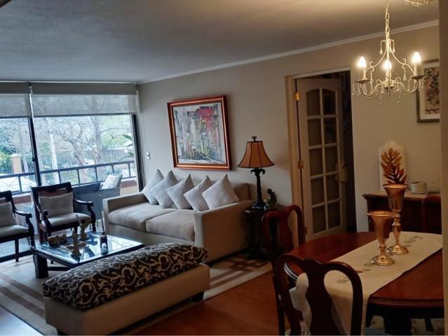 Habitación Cama Queen a minutos Metro Línea 1, en departamento de 115mts2