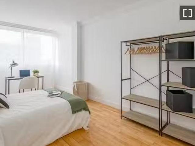 Habitación compartida en Castillejos, Madrid