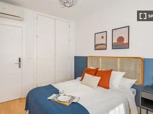 Habitación compartida en Castillejos, Madrid
