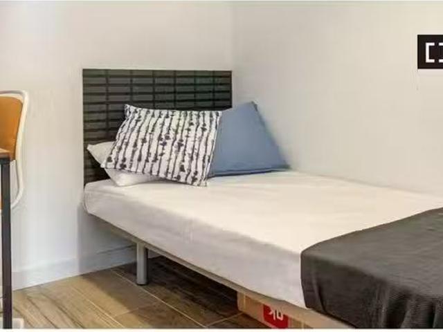 Habitación compartida en alquiler en Publilla Cases, Barcelona