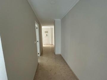 HABITACIÓN CON BAÑO EN SUITE, CERCA DE LA UNIVERSIDAD