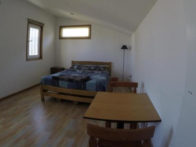 Habitación con baño privado en pleno Cerro Alegre