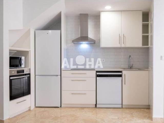 HABITACIÓN CON BAÑO PRIVADO SOLO PARA ESTUDIANTES EN MONCADA