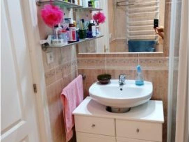 Habitación con cocina privada para alquilar en Caravaca de la Cruz, Sevilla