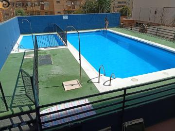 HABITACIÓN DISPONIBLE EN RESIDENCIAL CON PISCINA – ZONA UNIVERSIDAD ☀️