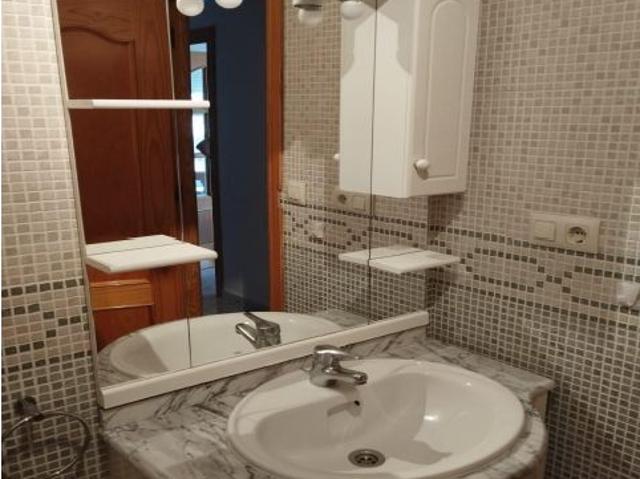 HABITACIÓN DISPONIBLE PARA ESTUDIANTE