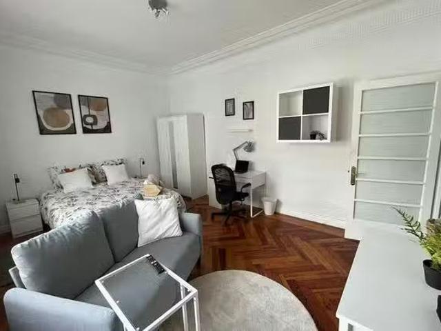 Habitación en Maximo Agirre kalea, Abando