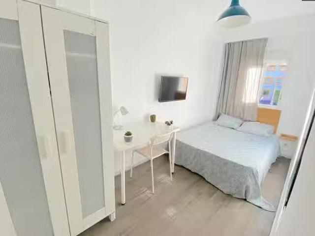 Habitación en Avenida de Sánchez Pizjuán, La Palmilla Doctor M.
