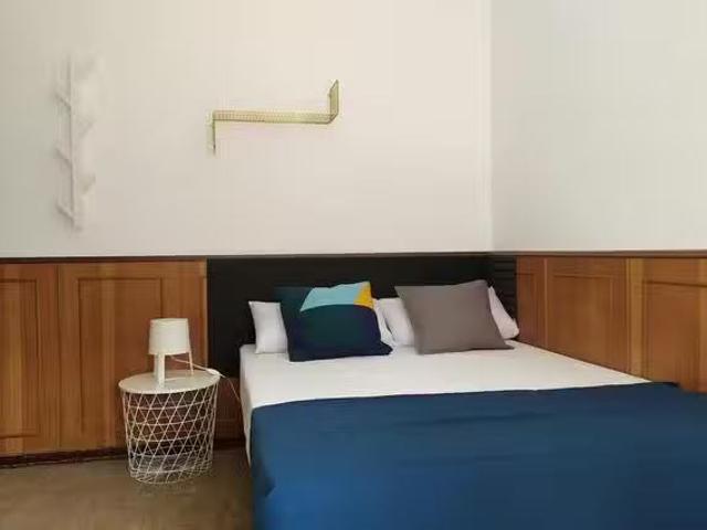 Habitación en Avenida de Portugal, Puerta del Ángel