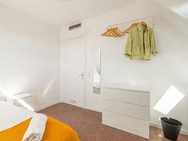 Habitación en Avenida de Valladolid, Moncloa Aravaca