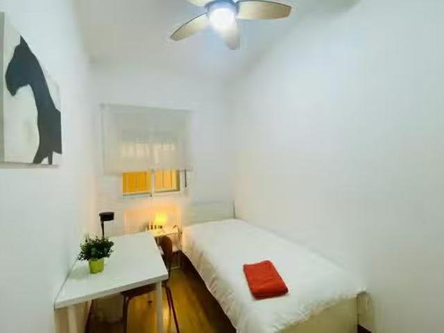 Habitación en Avenida del Mediterráneo, Retiro