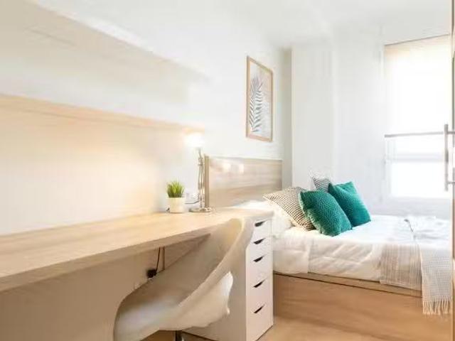 Habitación en Avenida del Cardenal Herrera Oria, Fuencarral El.