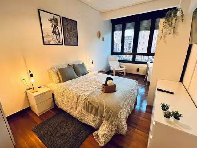 Habitación en Avenida del Ferrocarril, Basurtu