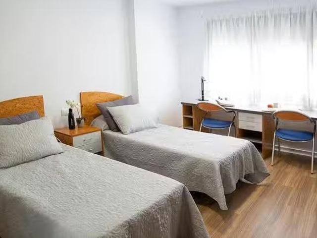 Habitación en Avenida del Primero de Mayo