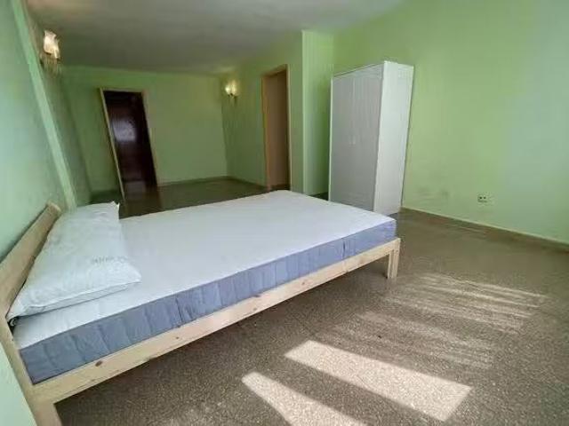 Habitación en Avenida Eufemiano Jurado, Vega de San José