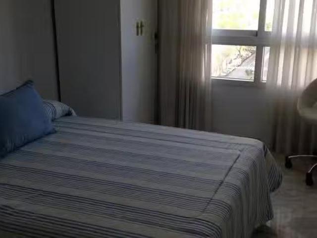 Habitación en Avenida Flota de Indias, Los Remedios